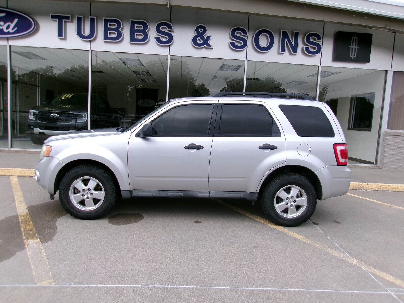 2010 FORD Escape