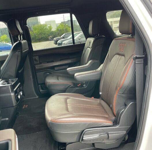 2021 FORD Expedition