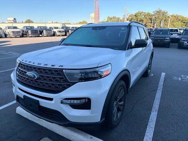 2021 FORD Explorer
