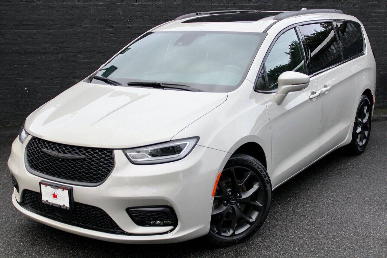 2021 CHRYSLER Pacifica