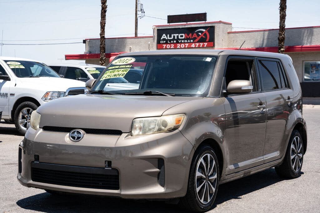 2012 TOYOTA SCION
