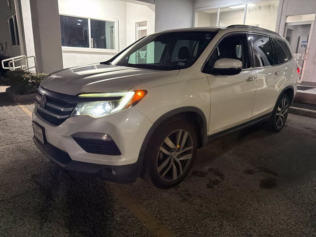 2018 HONDA Pilot
