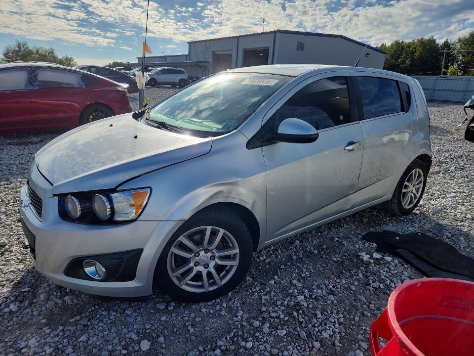 2013 CHEVROLET Sonic