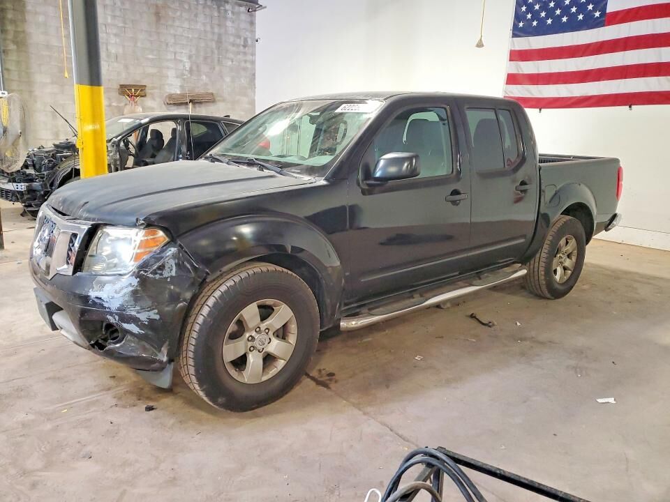 2012 NISSAN Frontier
