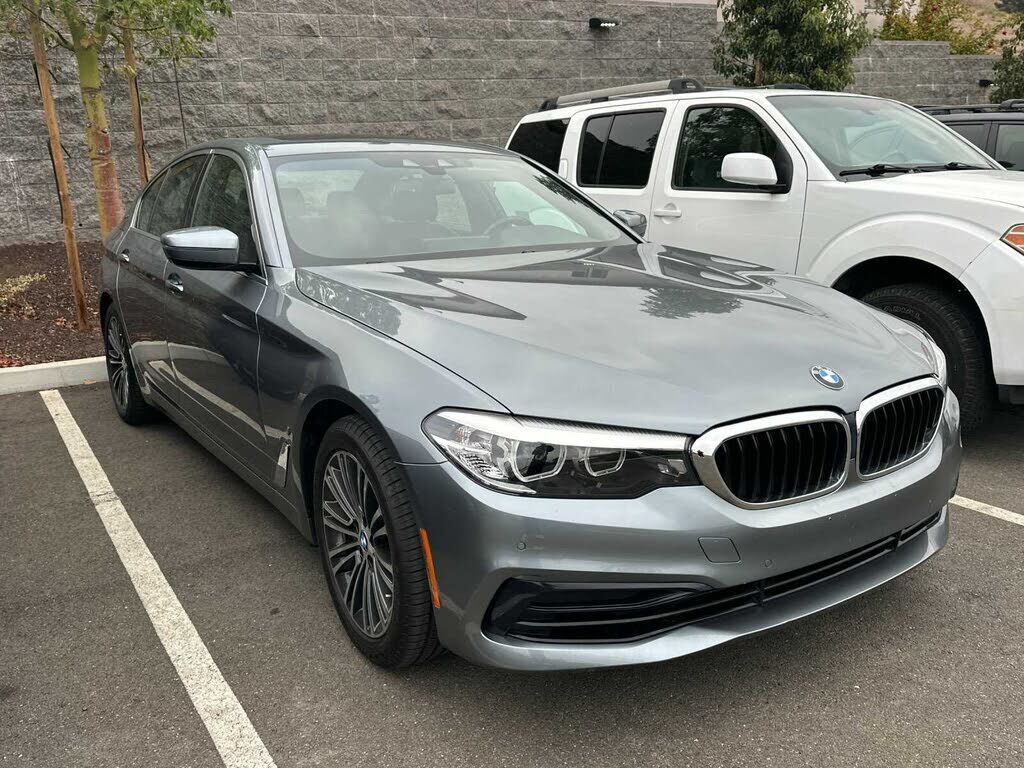 2019 BMW 530e