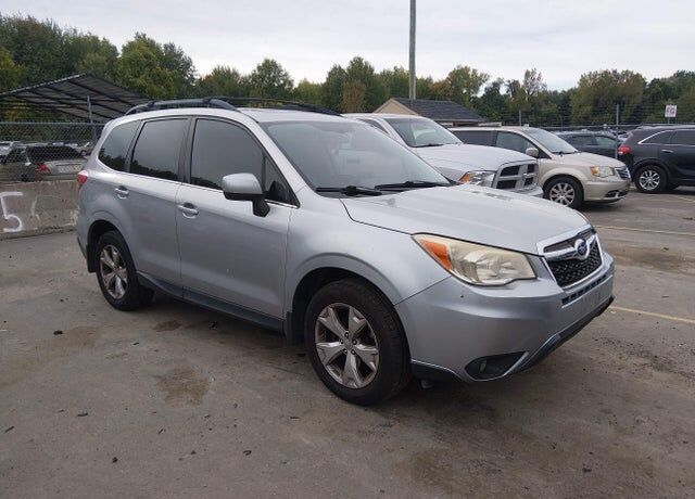 2014 SUBARU Forester