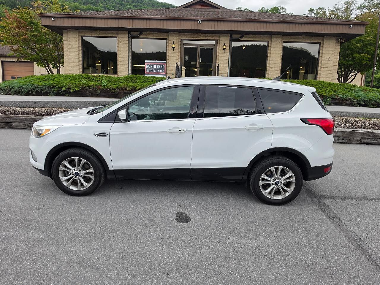 2019 FORD Escape