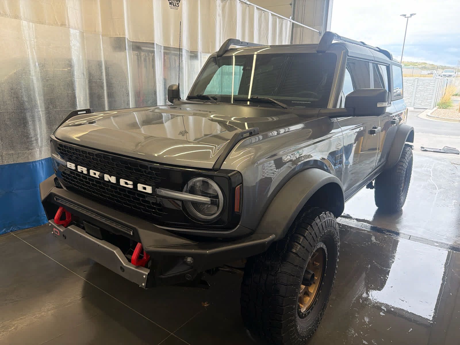 2022 FORD Bronco
