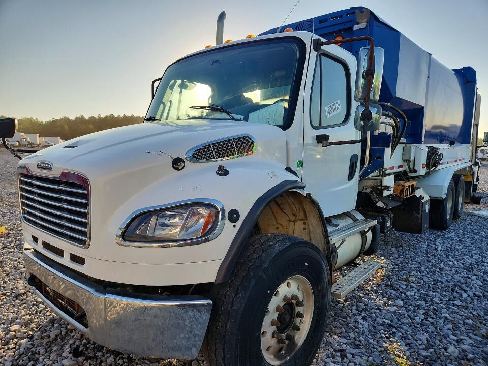 2019 FREIGHTLINER M2
