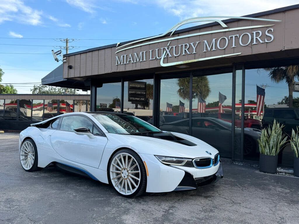2015 BMW i8