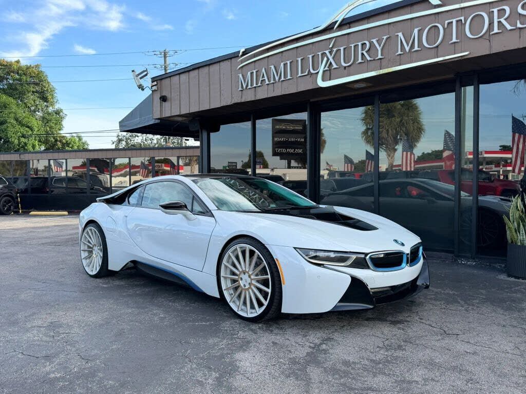 2015 BMW i8