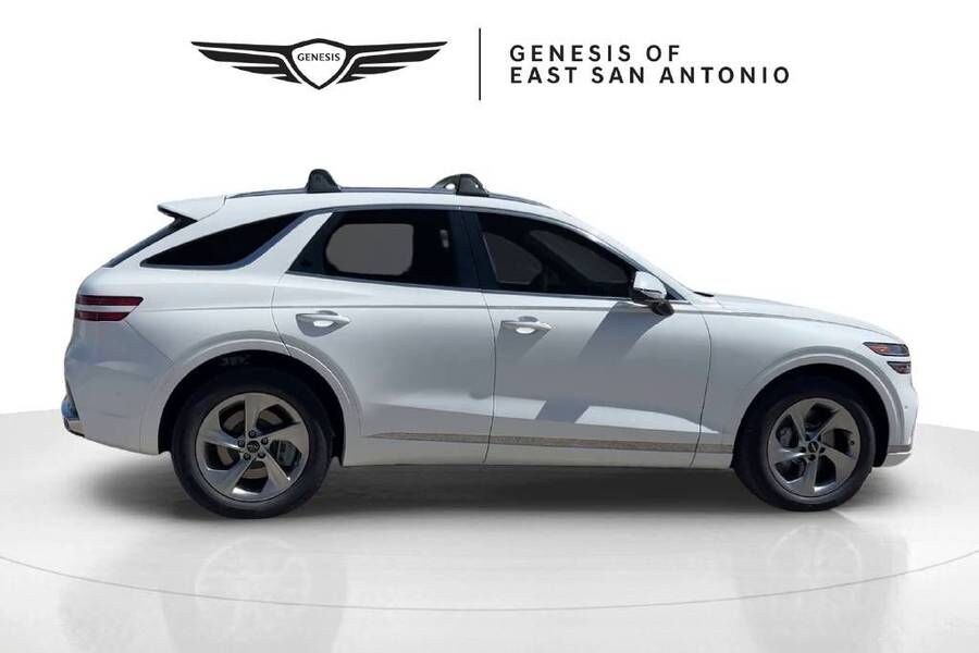 2026 GENESIS GV70