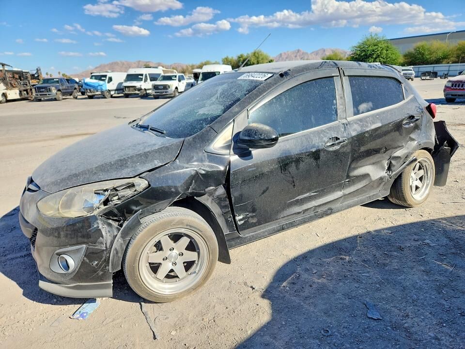 2012 MAZDA Mazda2