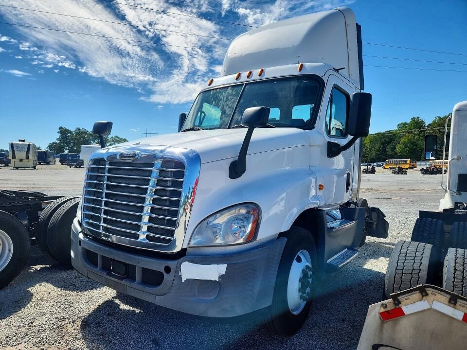 2016 FREIGHTLINER Cascadia