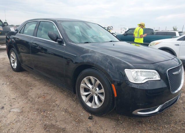 2015 CHRYSLER 300