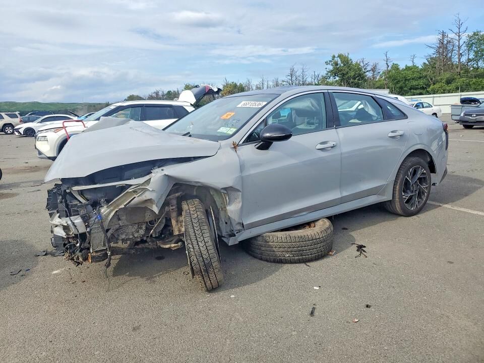 2025 KIA K5