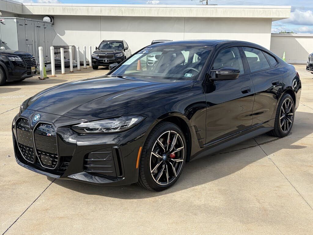 2024 BMW i4