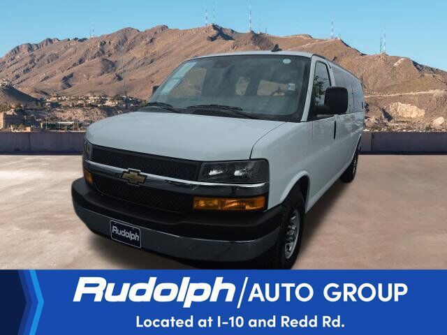 2025 CHEVROLET Express