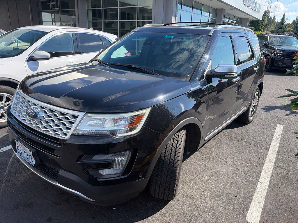 2017 FORD Explorer
