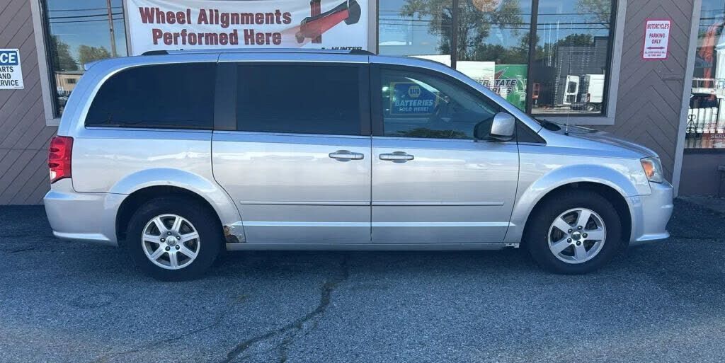 2011 DODGE Grand Caravan
