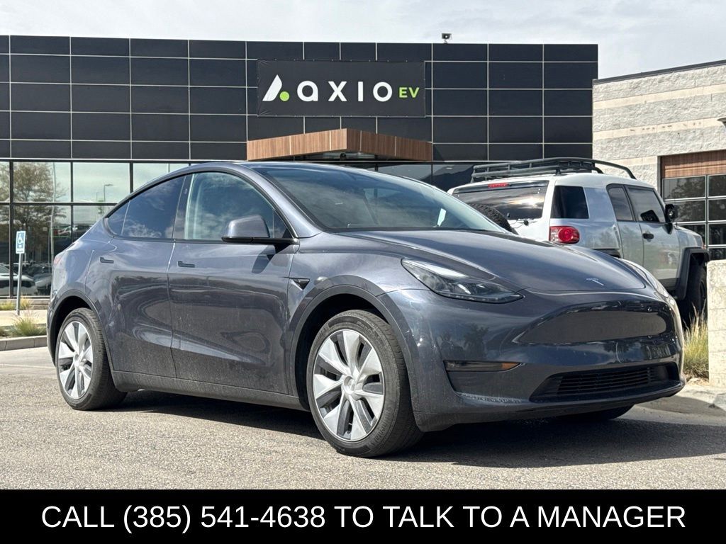 2023 TESLA Model Y