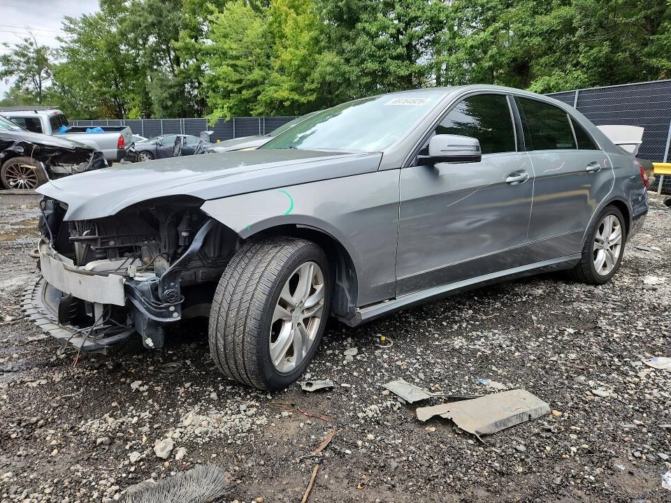 2010 MERCEDES-BENZ E-Class