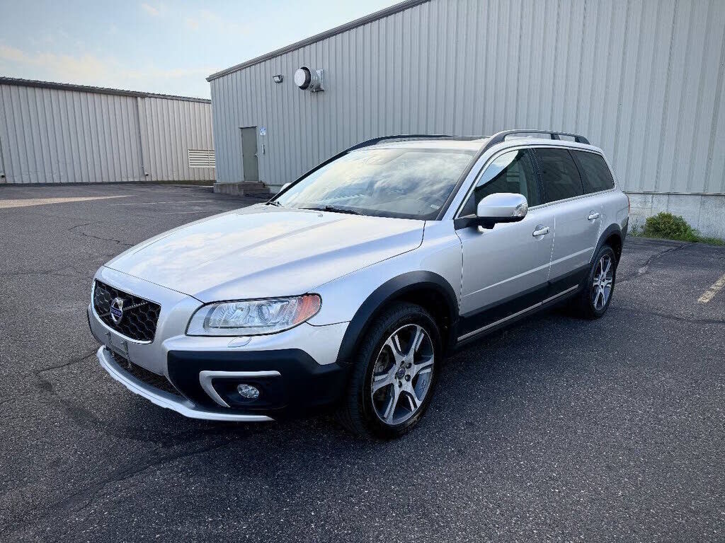 2015 VOLVO XC70