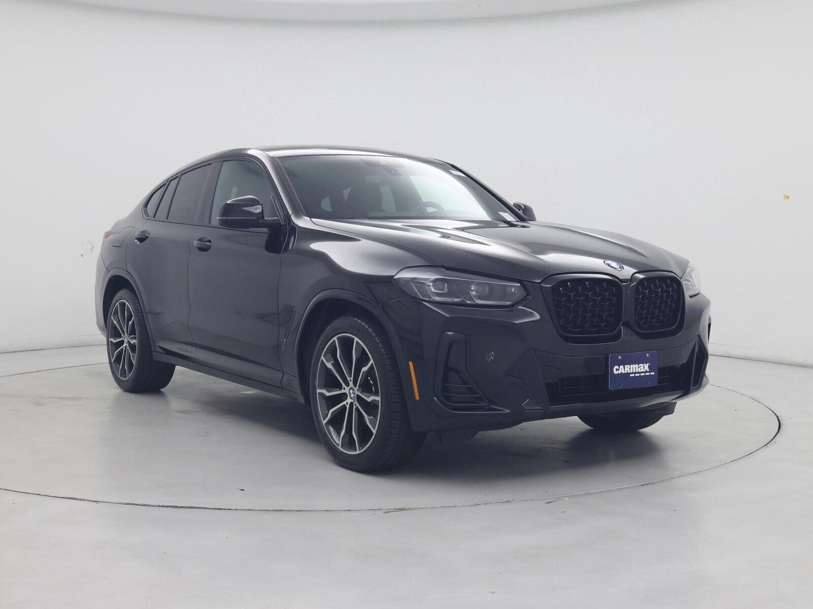 2022 BMW X4