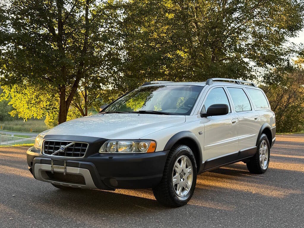 2005 VOLVO XC70