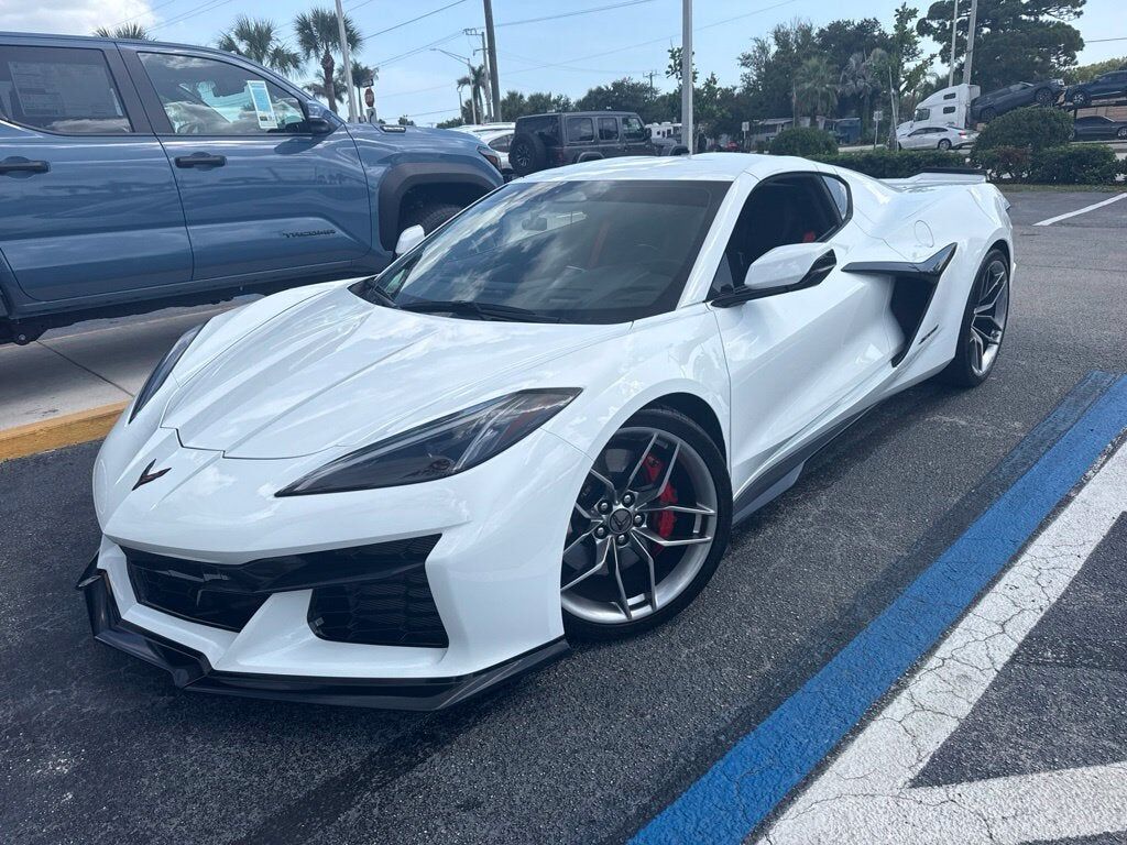 2025 CHEVROLET Corvette