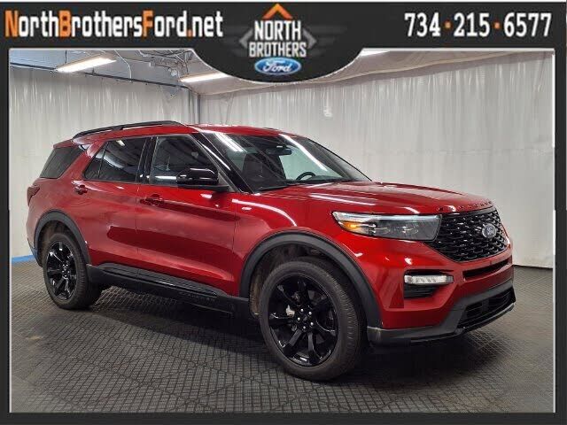2023 FORD Explorer
