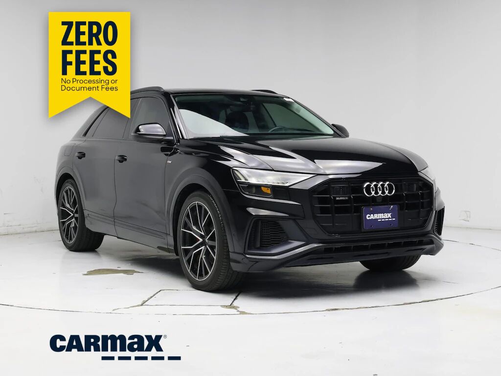 2020 AUDI Q8