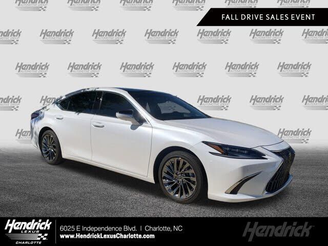 2025 LEXUS ES