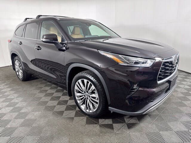 2020 TOYOTA Highlander