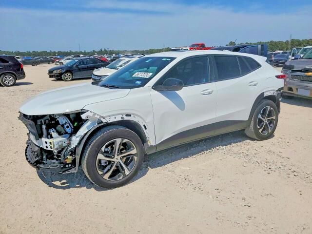2025 CHEVROLET Trax