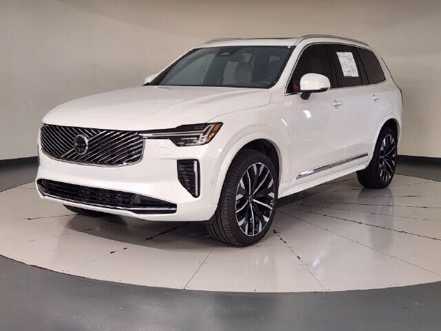 2026 VOLVO XC90