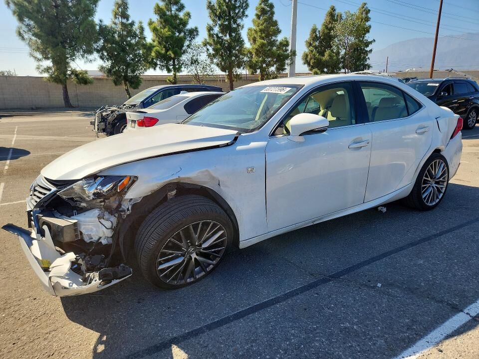 2015 LEXUS IS