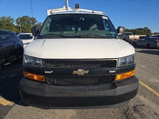 2020 CHEVROLET Express