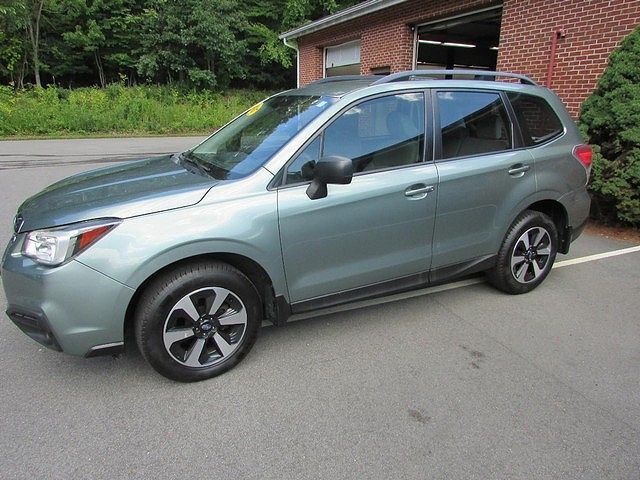 2017 SUBARU Forester
