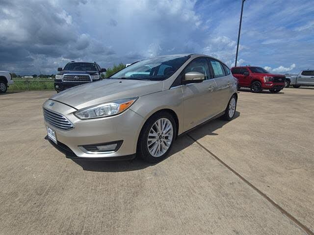 2017 FORD Focus