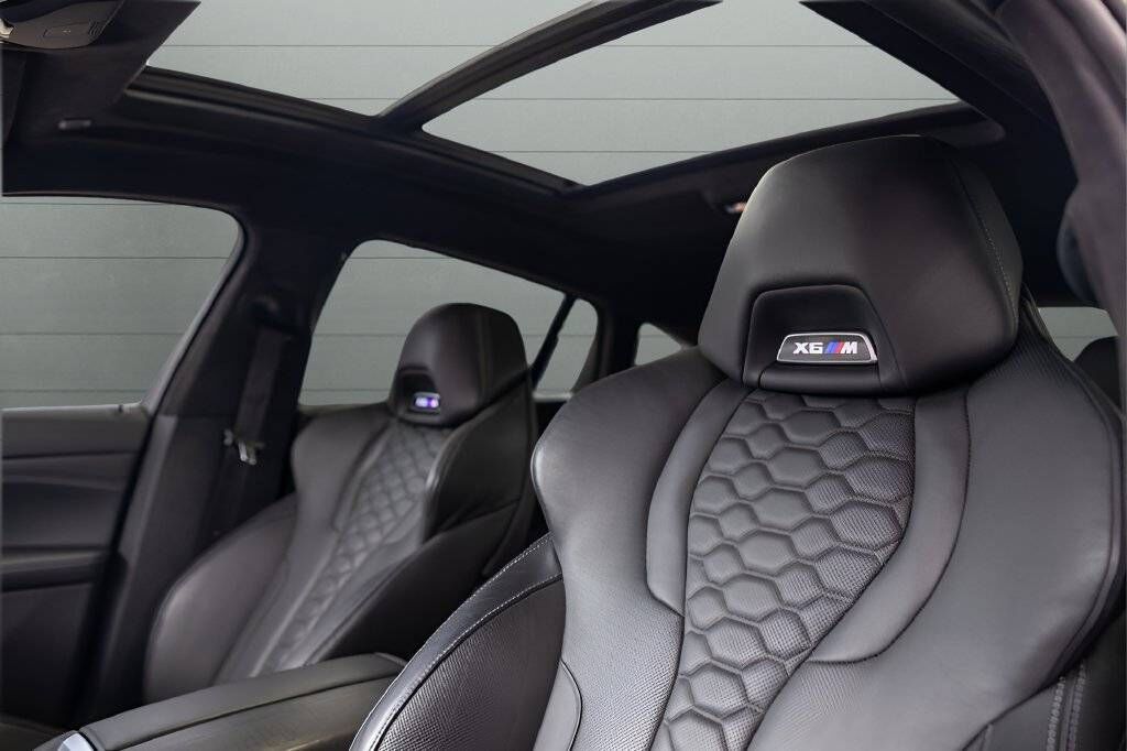2022 BMW X6