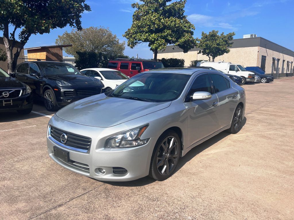 2014 NISSAN Maxima