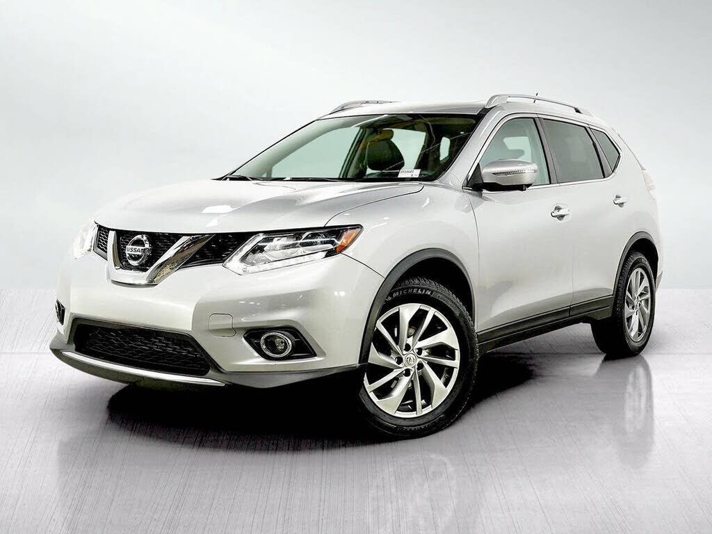 2015 NISSAN Rogue