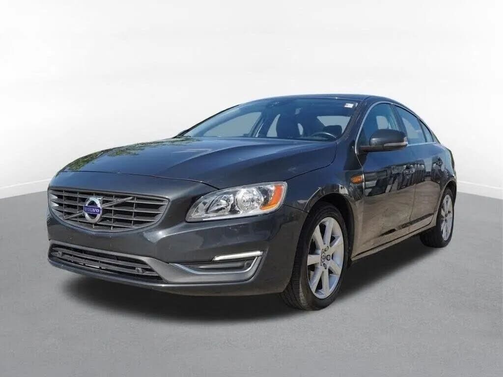 2016 VOLVO S60
