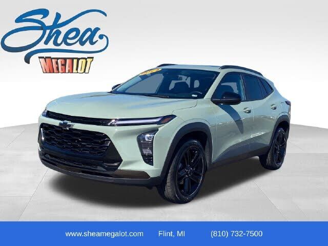 2025 CHEVROLET Trax