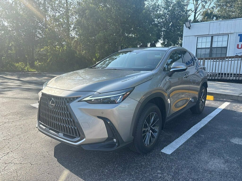 2025 LEXUS NX