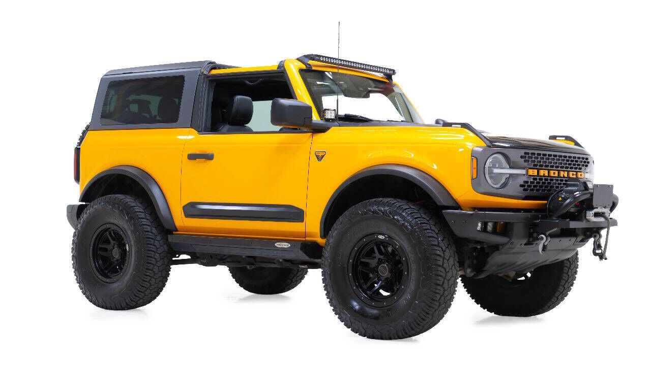 2021 FORD Bronco