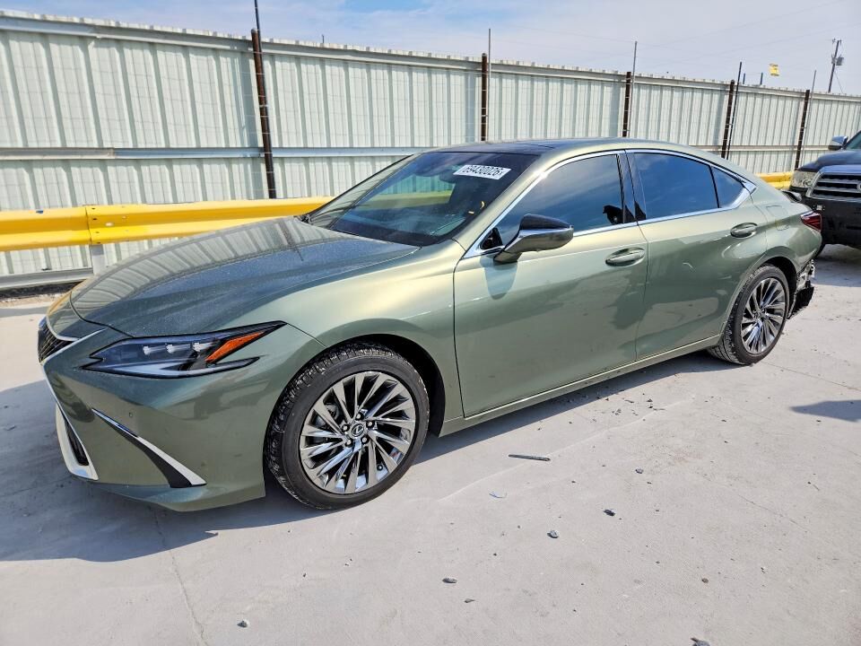 2024 LEXUS ES