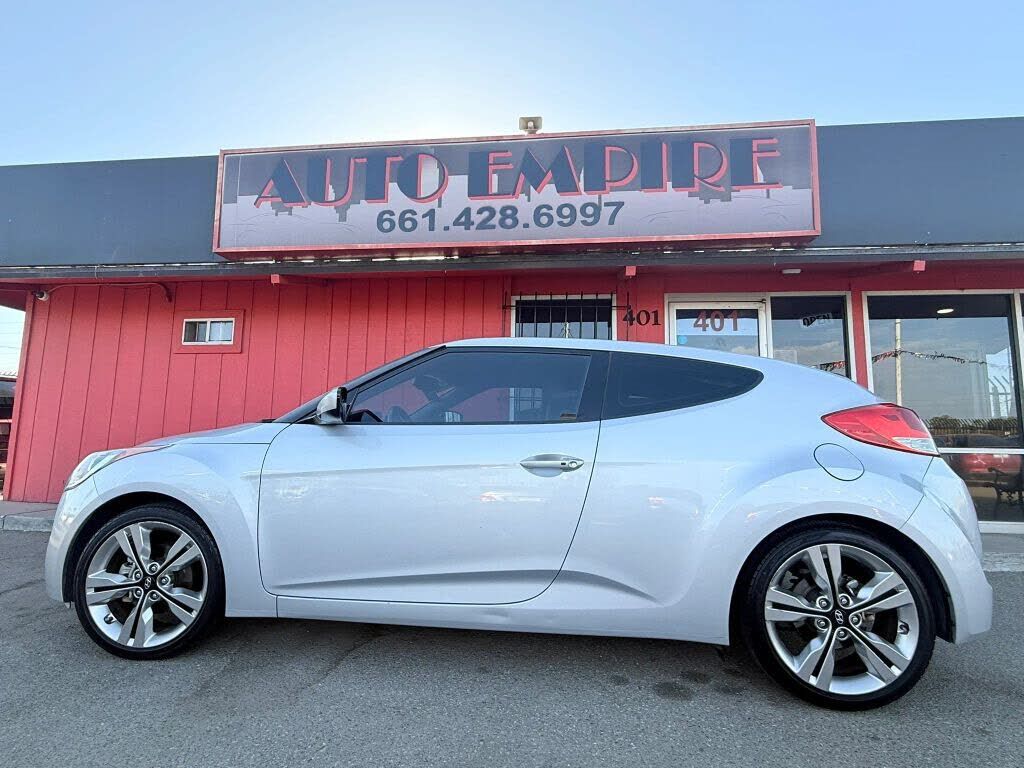 2016 HYUNDAI Veloster