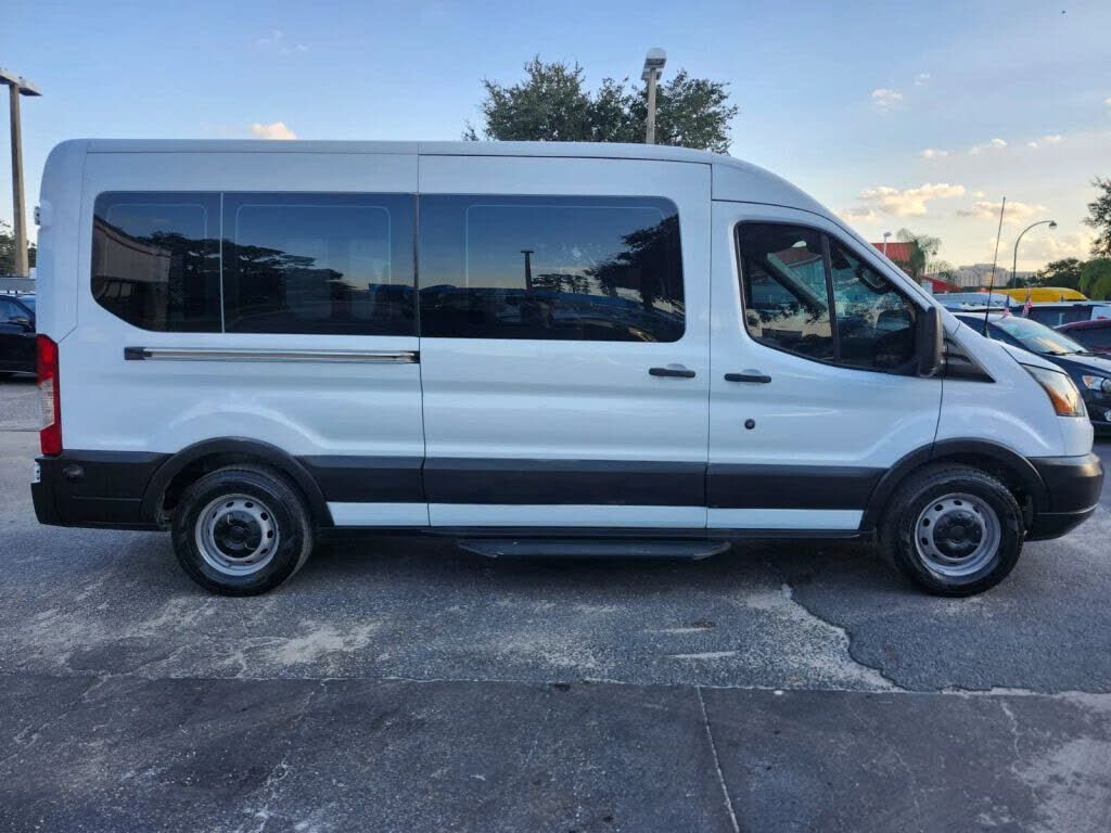 2019 FORD Transit